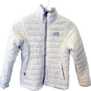 The North Face Girls’ Reversible Mossbud Swirl Jacket